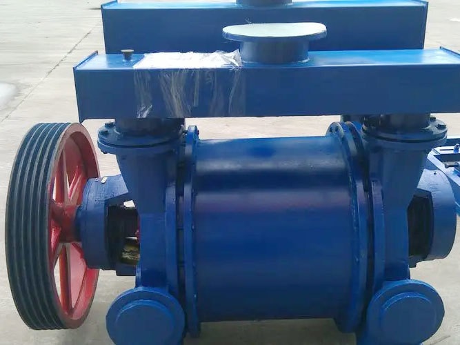 真空(kōng)泵使用(yòng)安全注意事(shì)項